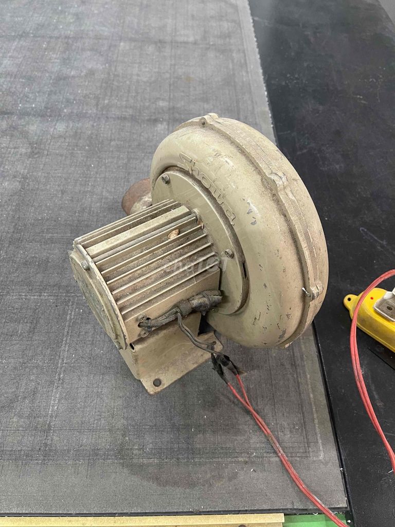 quạt sò hút khói hàng bãi Japan điện zin 220v. Mua bán Quạt tại Quận 7 Tp Hồ Chí Minh được đăng bởi Minh Đức hình 1