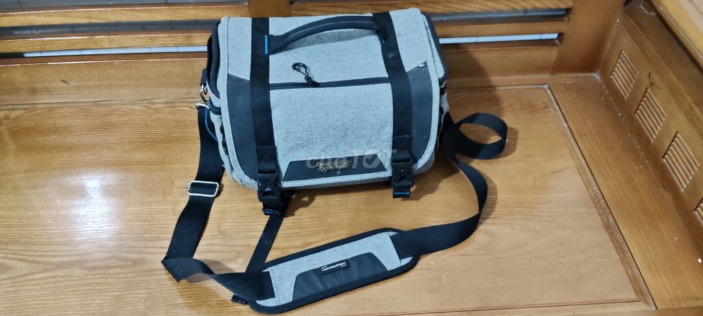 Túi máy ảnh Vải Xám Unisex. Mua bán Phụ kiện (Màn hình, Chuột...) tại Thành phố Vĩnh Long Vĩnh Long được đăng bởi vinh hình 1