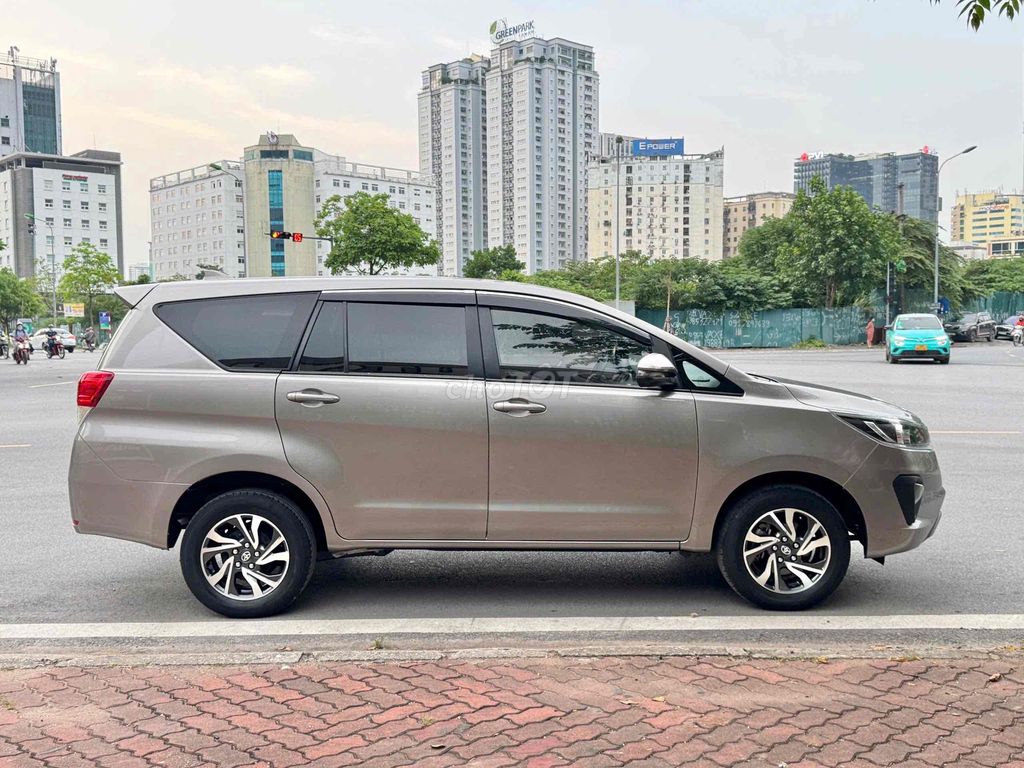 City Car bán Toyota Innova 2022 E 2.0 MT. Mua bán Ô tô tại Quận Cầu Giấy Hà Nội được đăng bởi Tô Văn Tiến hình 6