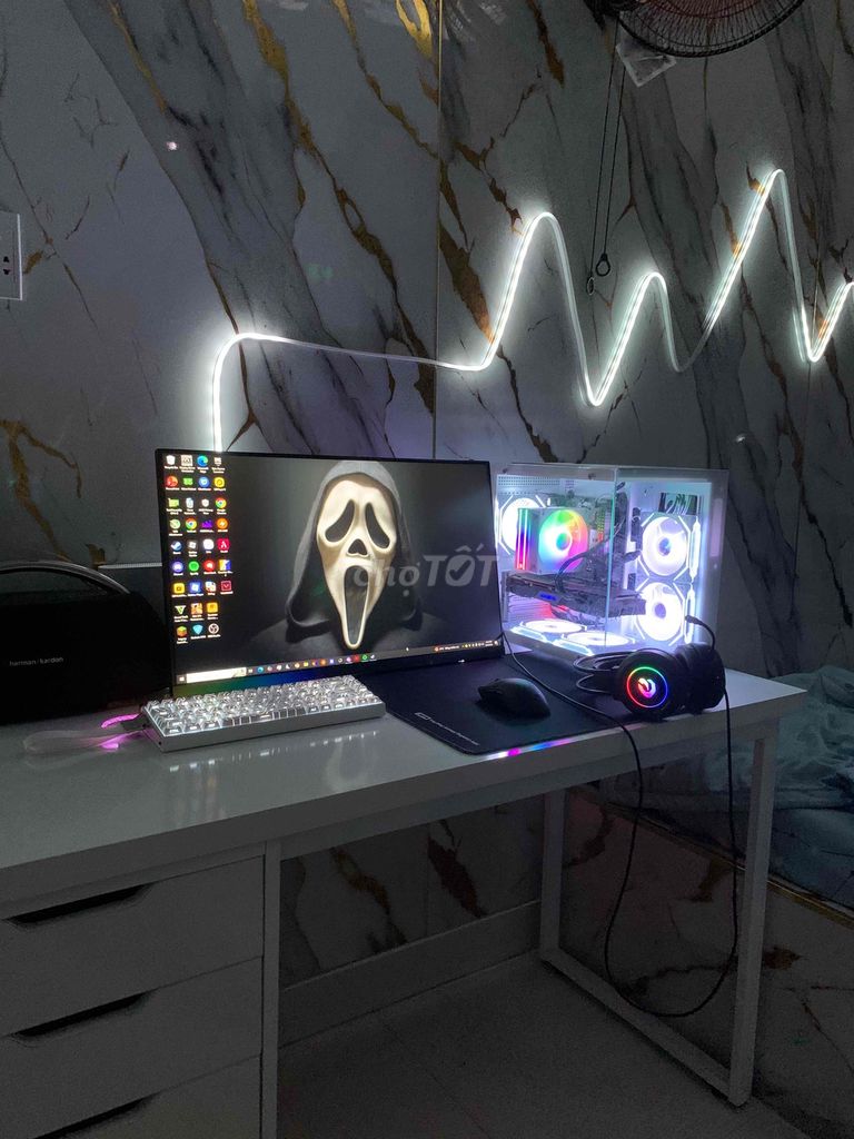 Màn hình máy tính 24 inch Viền mỏng. Mua bán Phụ kiện (Màn hình, Chuột...) tại Quận Thanh Khê Đà Nẵng được đăng bởi Hoàng Long hình 1