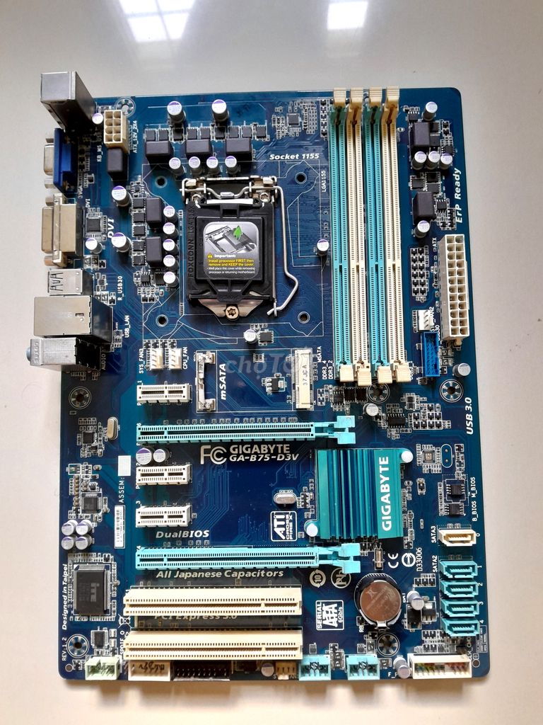 GIGA B75 - 4 DIM CÓ MSATA -NHƯ MỚI-NGUYÊN ZIN 100%. Mua bán Linh kiện (RAM, Card...) tại Thành phố Buôn Ma Thuột Đắk Lắk được đăng bởi Nguyễn Anh Tuấn hình 1