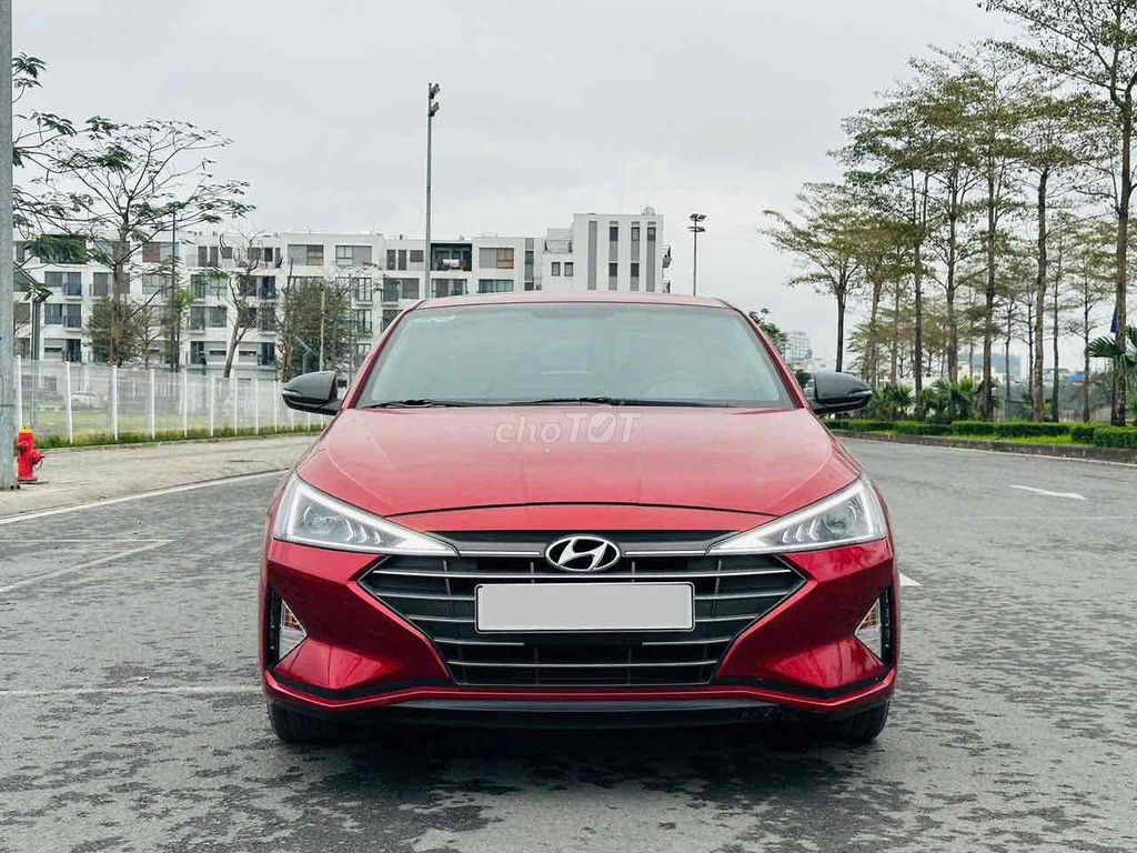 Hyundai Elantra 2021 1.6 AT - 17000 km