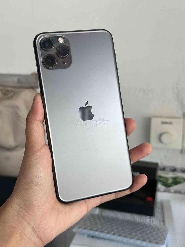 iPhone 11 Pro Max 64GB Xám Đã sử dụng. Mua bán Điện thoại tại Thị xã Tân Uyên Bình Dương được đăng bởi Cửa hàng Kim Tuyến hình 1