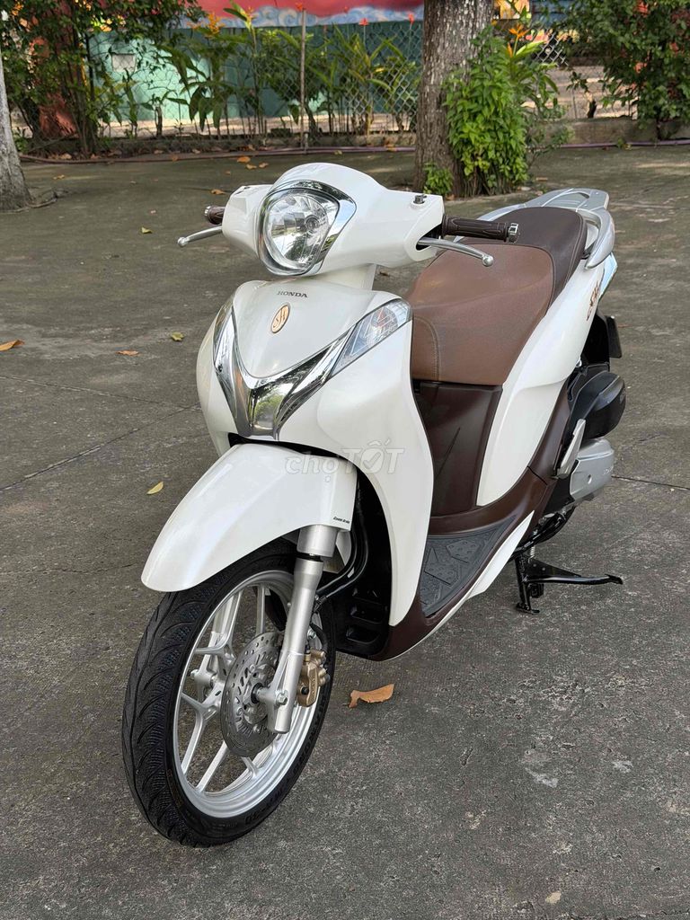 HT GÓP ĐẬU💯Sh Mode BSTP 9Chủ Xe Đẹp Ít Đi Bán🚘. Mua bán Xe máy tại Quận Tân Bình Tp Hồ Chí Minh được đăng bởi CươngCương hình 4