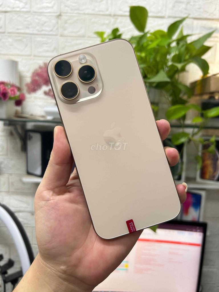 iPhone 16 Pro Max 256GB Lock 2 sim vật lý. Mua bán Điện thoại tại Quận Tây Hồ Hà Nội được đăng bởi Duy Anh hình 1