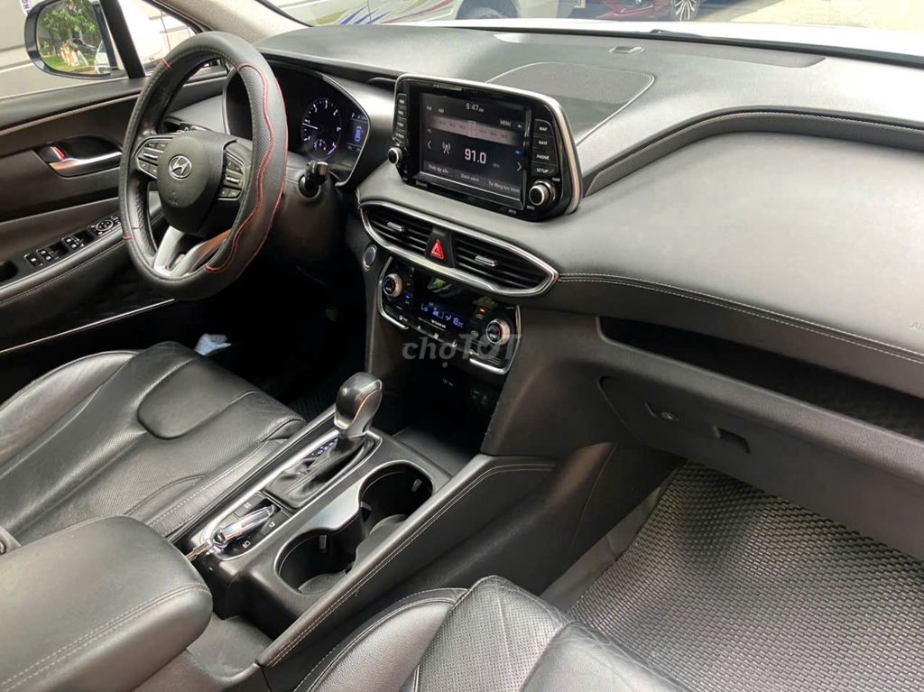 Gia đình cần bán xe Hyundai Santa Fe dầu SX 2019. Mua bán Ô tô tại Quận Gò Vấp Tp Hồ Chí Minh được đăng bởi Mạnh Hùng hình 8