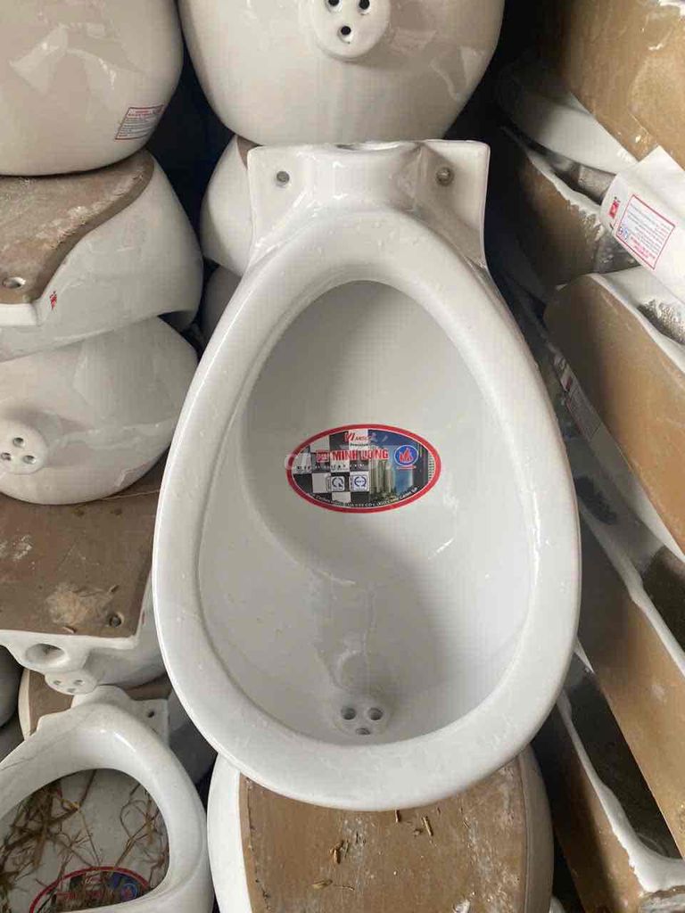 Thanh Lý Bồn Tiểu Nam. Sen Tắm, Bồn Cầu, Lavabo. Mua bán Thiết bị vệ sinh, nhà tắm tại Thành phố Thủ Đức Tp Hồ Chí Minh được đăng bởi Thiết Bị Vệ Sinh Giá Rẻ hình 1