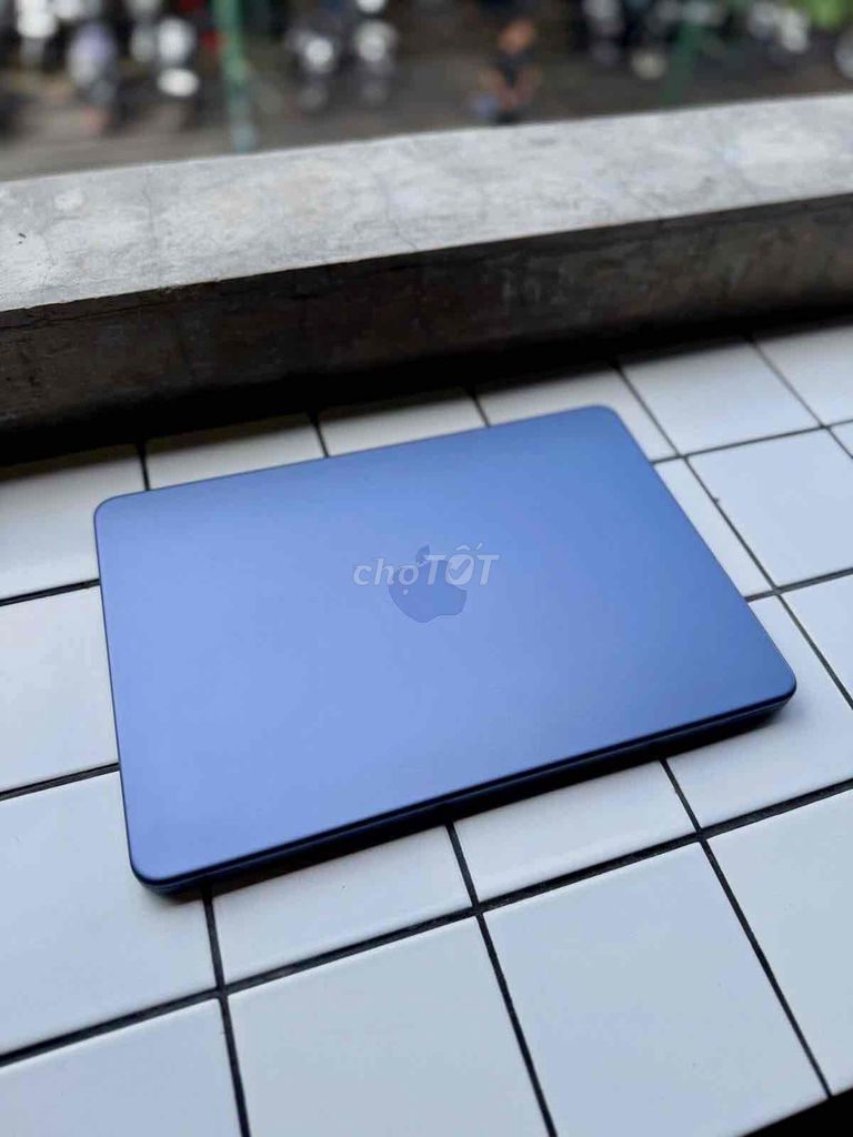 MacBook NEO 8GB/512GB Xanh VN sac 38L 6/2027. Mua bán Laptop tại Quận Đống Đa Hà Nội được đăng bởi Quý Hoàng hình 1
