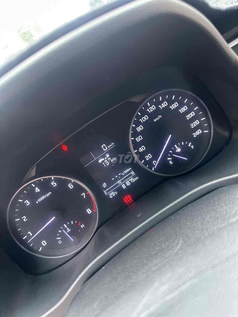 Hyundai Elantra 2016 1.6 MT. Mua bán Ô tô tại Thị xã Hương Trà Thừa Thiên Huế được đăng bởi Diễm Quỳnh hình 11