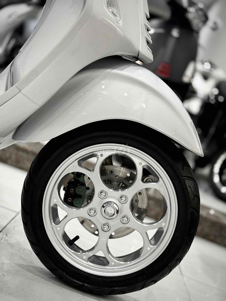 Vespa125 2021 Lướt chính chủ ký ( Hỗ trợ Trả GÓP ). Mua bán Xe máy tại Thị xã Phú Mỹ Bà Rịa - Vũng Tàu được đăng bởi Cửa Hàng Xe Máy Phú Mỹ hình 8