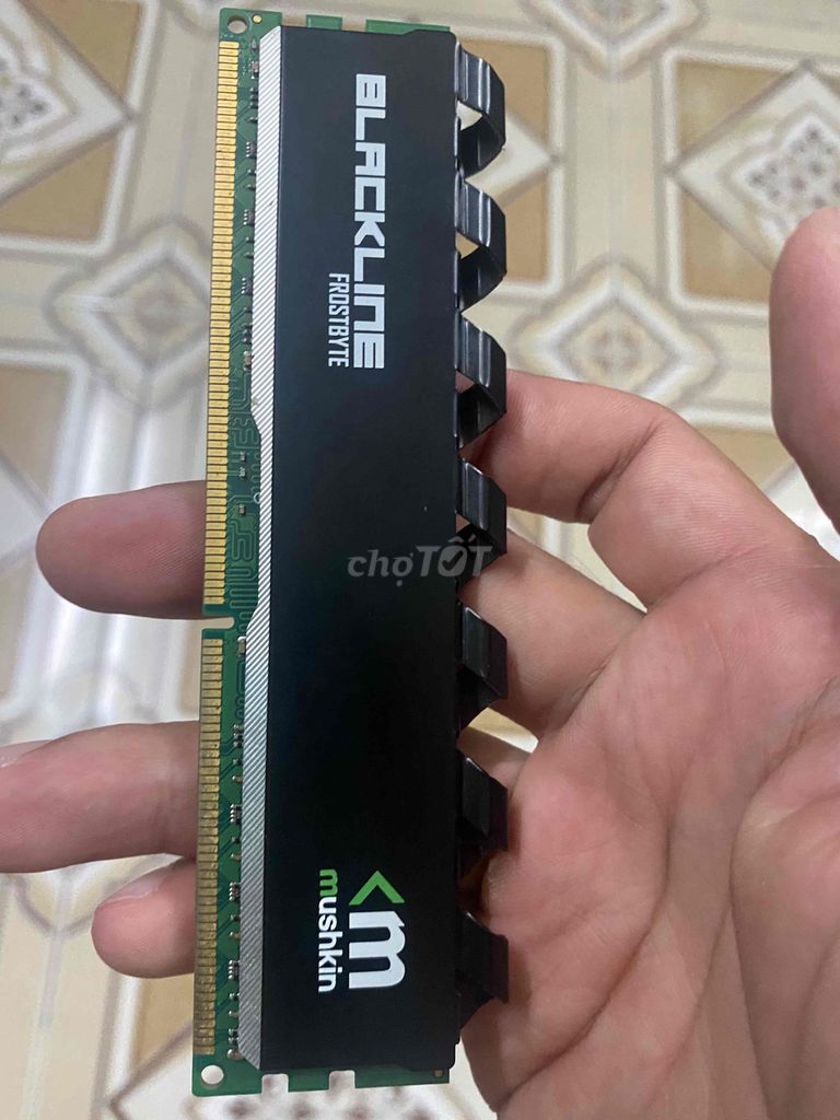 Ram PC 4G DDR3 Bus 1600mhz tản nhiệt chính hãng