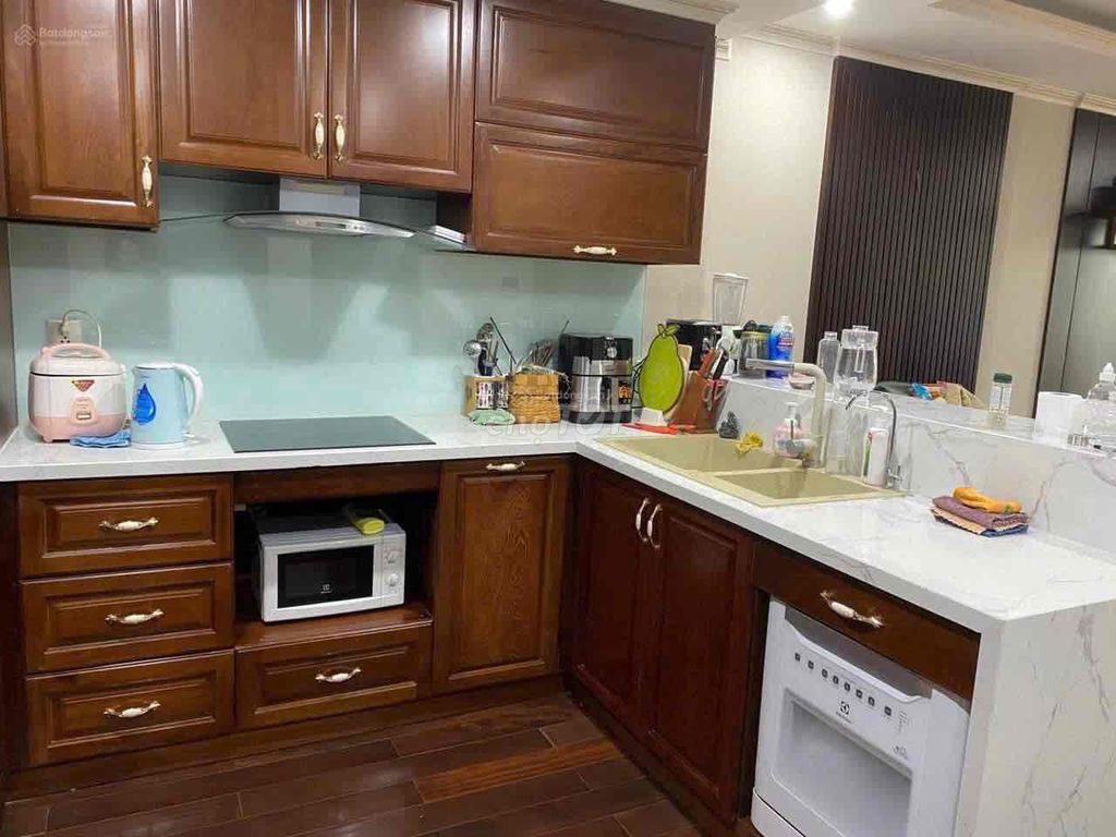 Элитная квартира в HC Golden City, Хонг Тьен, 86м², 3 спальни, 2 санузла