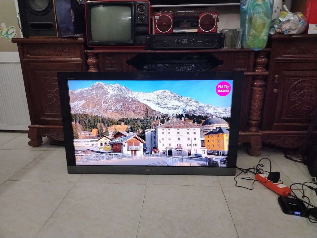 tivi Sony 40i. siêu chất.