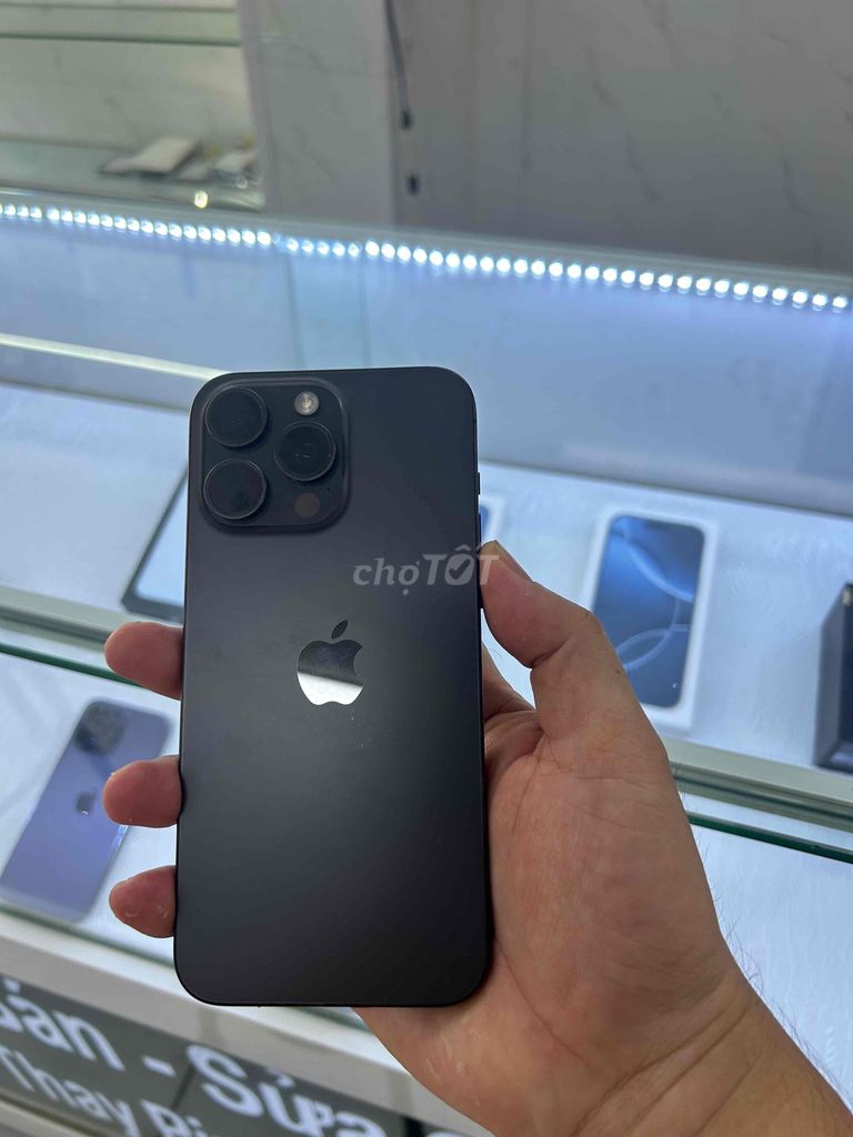Apple iPhone 15 Pro Max 256GB Đen pin 88%. Mua bán Điện thoại tại Quận Bình Tân Tp Hồ Chí Minh được đăng bởi Thuận Phát Store hình 1