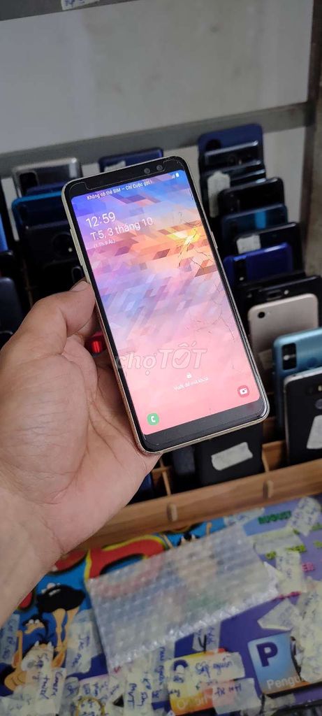 Samsung A8 2018, ram 4gb, cày game