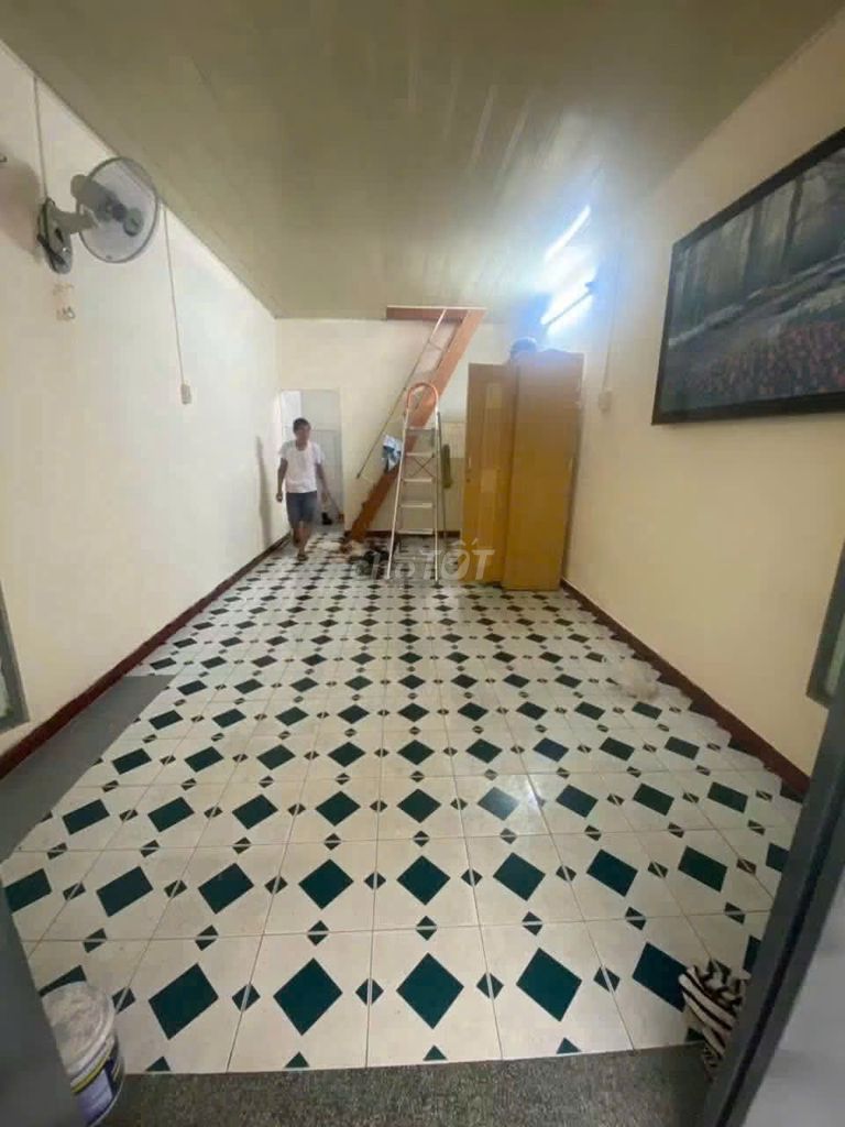 Rent · 2 bd · 40 м² · Quận 11, ул. Đường Lý Thường Kiệt