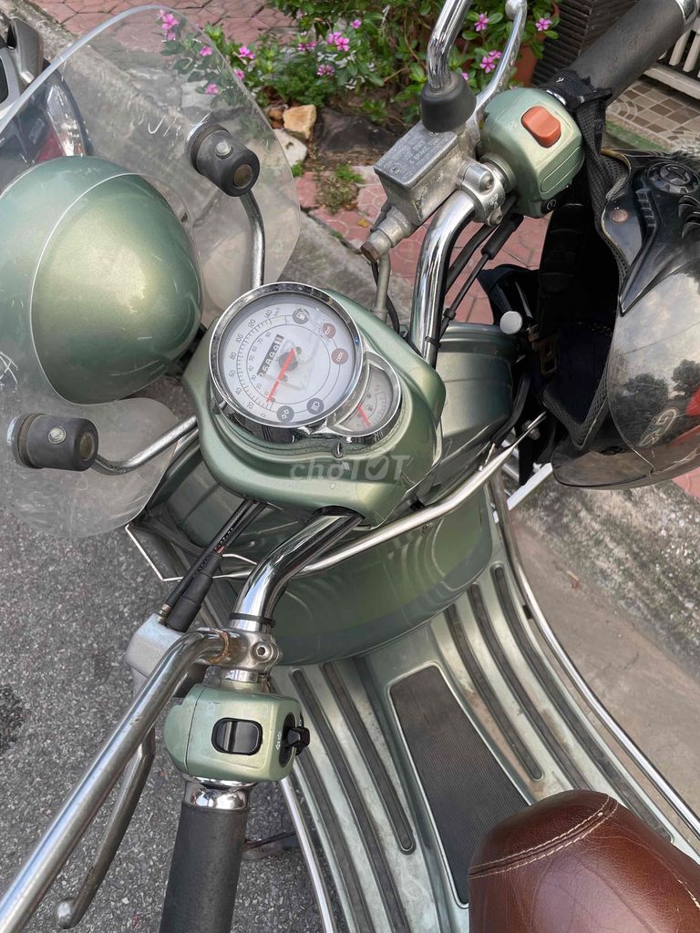 Piaggio Vespa LXV 125ie 2014 Синий