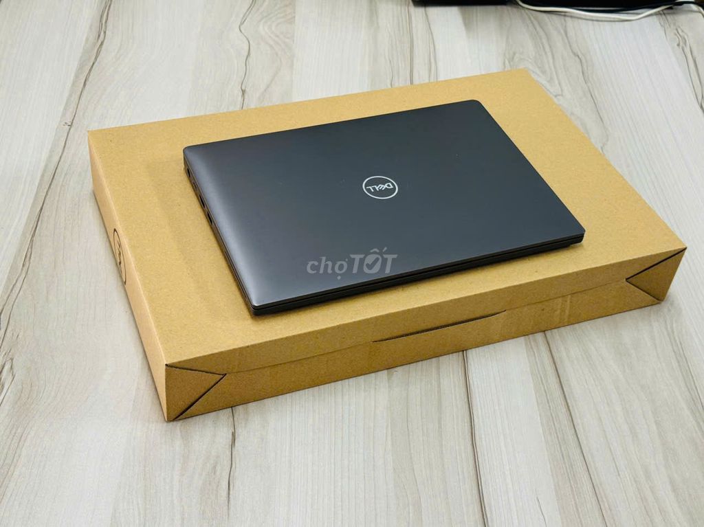 Dell E7390 Siver (I5-8350U, 8GB, 256GB, FHD)