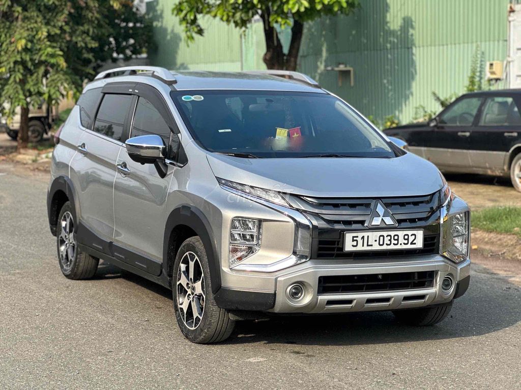 Mitsubishi Xpander Cross 2020 AT - 92000 km