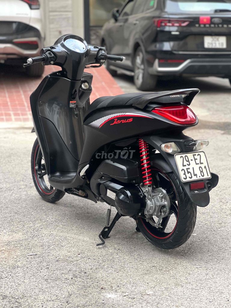 Yamaha Janus Khoá Smartkey Hỗ trợ góp 5 tr nhận xe. Mua bán Xe máy tại Quận Cầu Giấy Hà Nội được đăng bởi Xe Máy Đoàn Văn Cam Kết Đúng Ảnh Đúng Biển Đúng Giá Trị hình 1