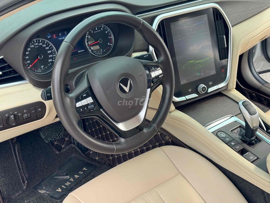 VinFast Lux A2.0 2021 Premium 2.0 AT - 100000 km. Mua bán Ô tô tại Quận Thanh Xuân Hà Nội được đăng bởi Trần Quang Huy hình 6
