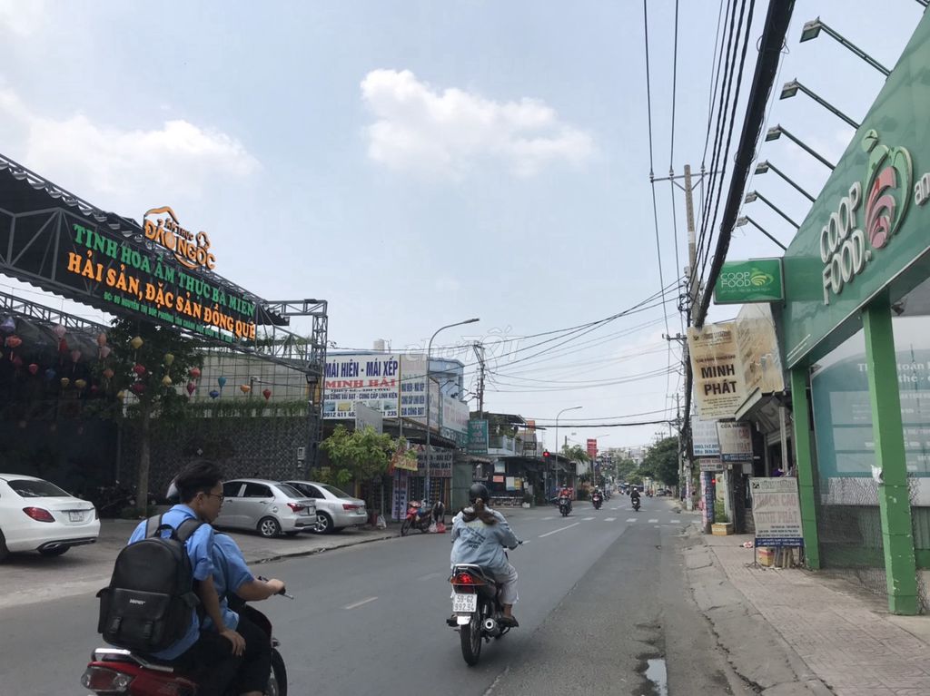 Bán nhà 3 lầu mặt tiền Nguyễn Thị Búp, giá 13.5 tỷ