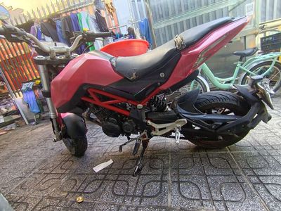 Xe máy màu Hồng đã sử dụng