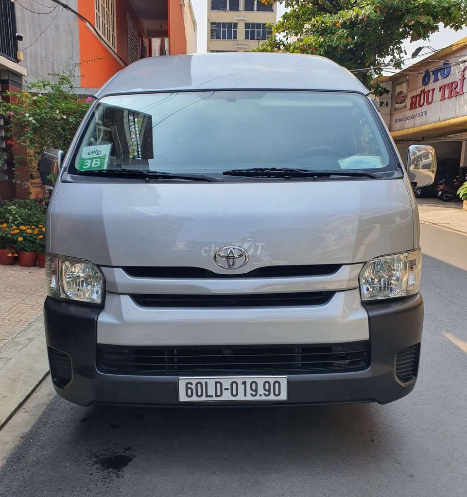 ✅Toyota Hiace sx 2016. 16 chỗ. Máy Xăng