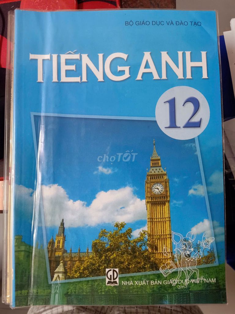 Sách giáo khoa Tiếng anh 12