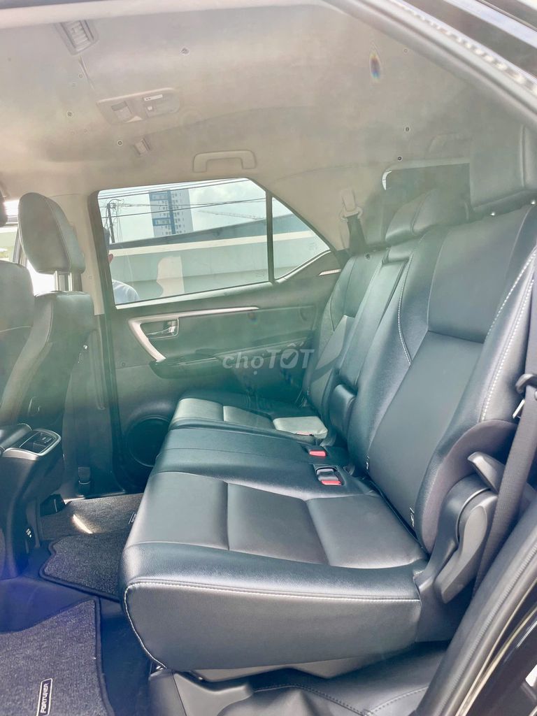 Toyota Fortuner 2.7 4x2 AT 2024 - 20000 km. Mua bán Ô tô tại Thành phố Dĩ An Bình Dương được đăng bởi Siêu Thị Ô Tô Bình Dương  hình 10