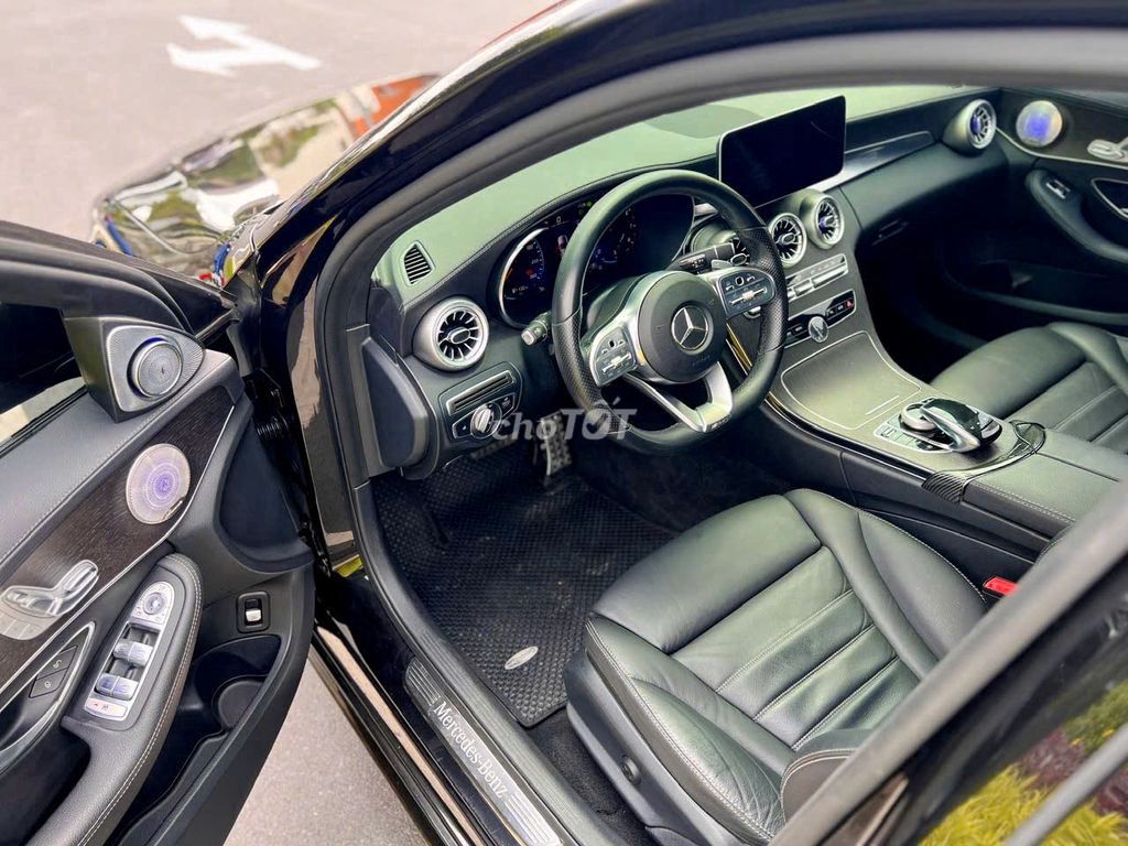 Mercedes Benz C300 2020. Mua bán Ô tô tại Quận 7 Tp Hồ Chí Minh được đăng bởi Cherry hình 14