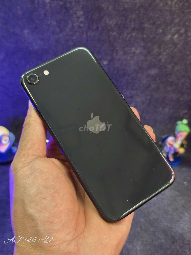 Bán/giao lưu iPhone SE 2020 64GB đen Q tế Mất vân. Mua bán Điện thoại tại Quận Hoàng Mai Hà Nội được đăng bởi Trần Viết Anh AT Mobile Hitech  766 Gbike  hình 1