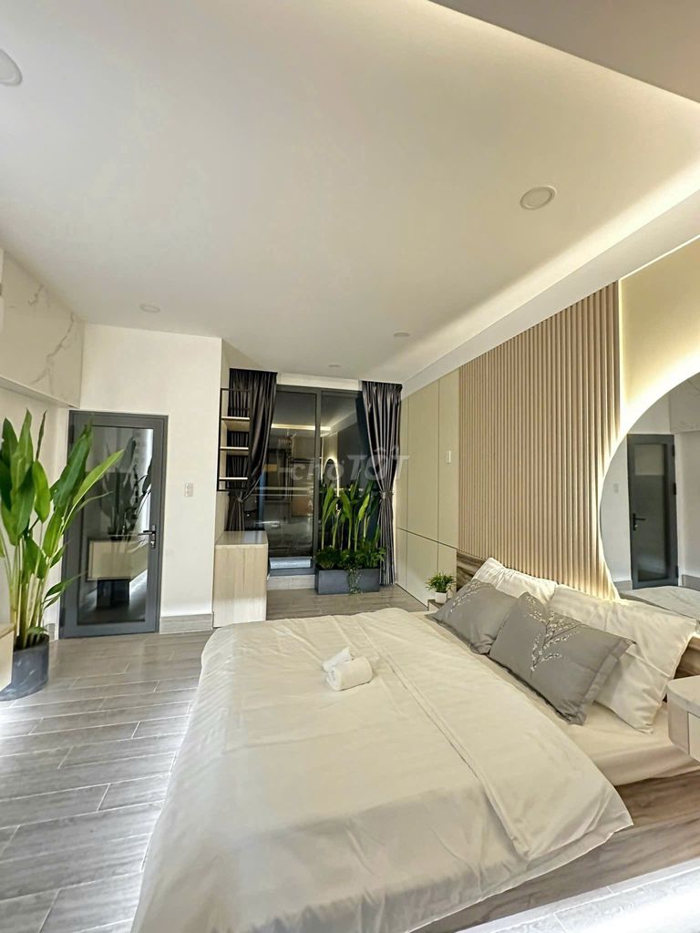 Studio full NT cực đẹp mặt tiền Nguyễn Oanh | Trợ giá thuê đến 30%