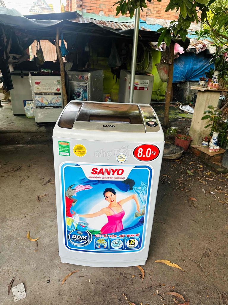 Thanh lí Máy giặt Sanyo 8kg ngoại hình đẹp