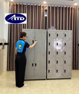 TỦ LOCKER..TỦ LOCKER \TỦ LOCKER < TỦ LOCKER SẮT. Mua bán Đồ dùng văn phòng tại Quận Bình Thạnh Tp Hồ Chí Minh được đăng bởi LAN Nội Thất ATD