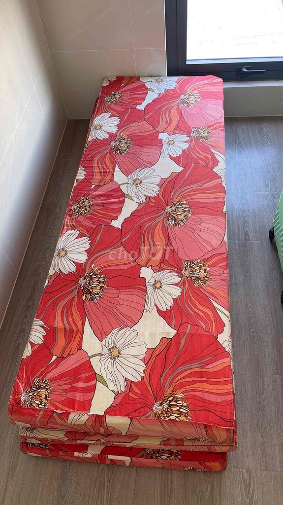 Nệm gòn ép 1m8x2m Đỏ mới. Mua bán Giường, chăn ga gối nệm tại Quận Bình Tân Tp Hồ Chí Minh được đăng bởi Quỳnh Đỗ hình 1
