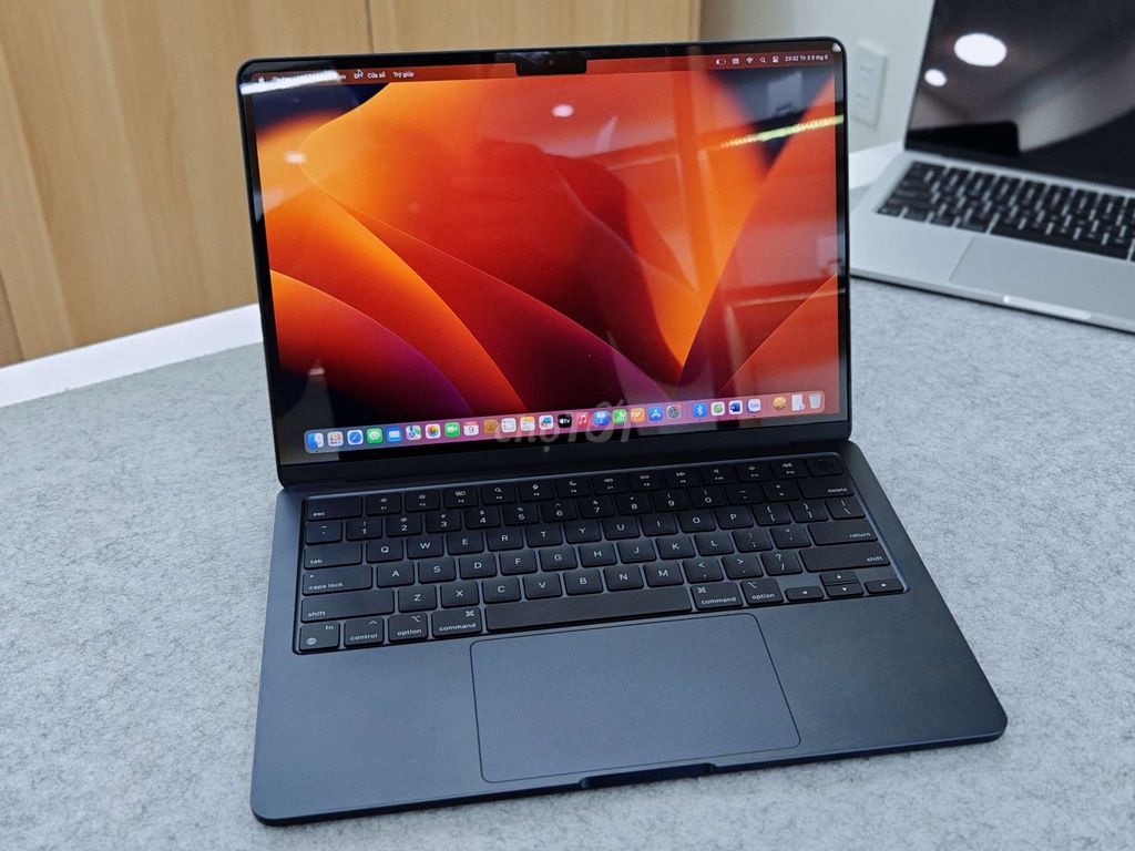 Macbook Air M2 8/256 zin nguyên sạc 07 lần. Mua bán Laptop tại Quận Ninh Kiều Cần Thơ được đăng bởi Nguyễn Toàn hình 1