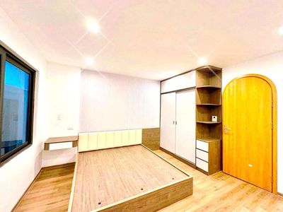 Bán nhà Trương Định - Hơn 5 tỷ - 4 Ngủ - mặt ngõ thông. Mua bán nhà ở tại Quận Hoàng Mai Hà Nội được đăng bởi Thuận Tony