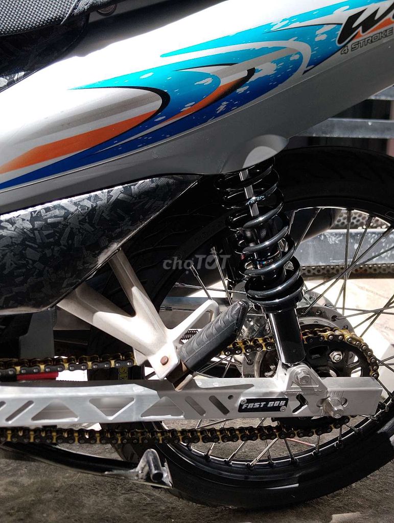 Honda Wave Bạc Số sàn. Mua bán Xe máy tại Quận Ninh Kiều Cần Thơ được đăng bởi Lê Gia Huy hình 4