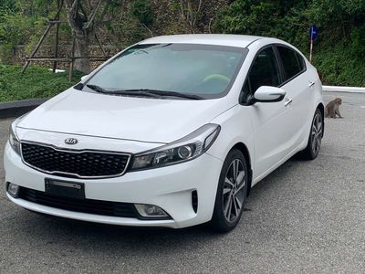 Kia Cerato 2018 1.6 MT - 70000 km