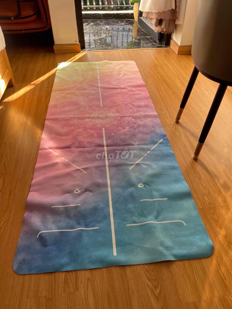 Thảm tập Yoga Nữ Cao su tự nhiên mới 99%. Mua bán Đồ thể thao, Dã ngoại tại Quận Ngũ Hành Sơn Đà Nẵng được đăng bởi Loan Nguyen hình 1