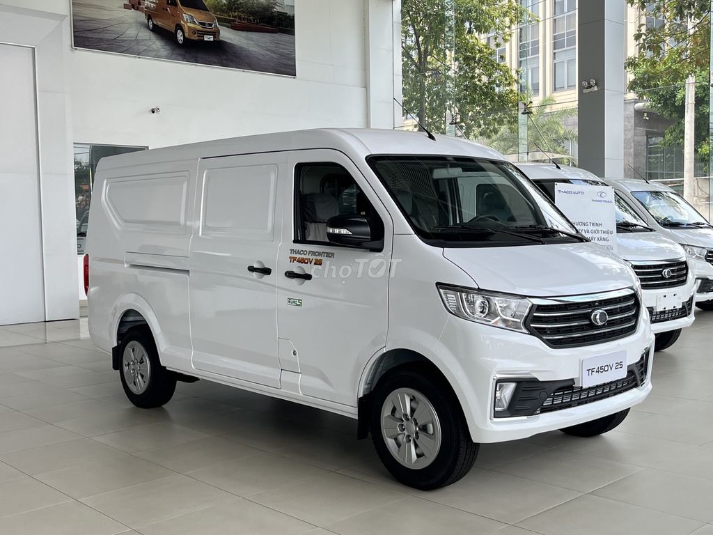 XE VAN THACO TF450V - THÙNG DÀI 2M6 - XE SẴN