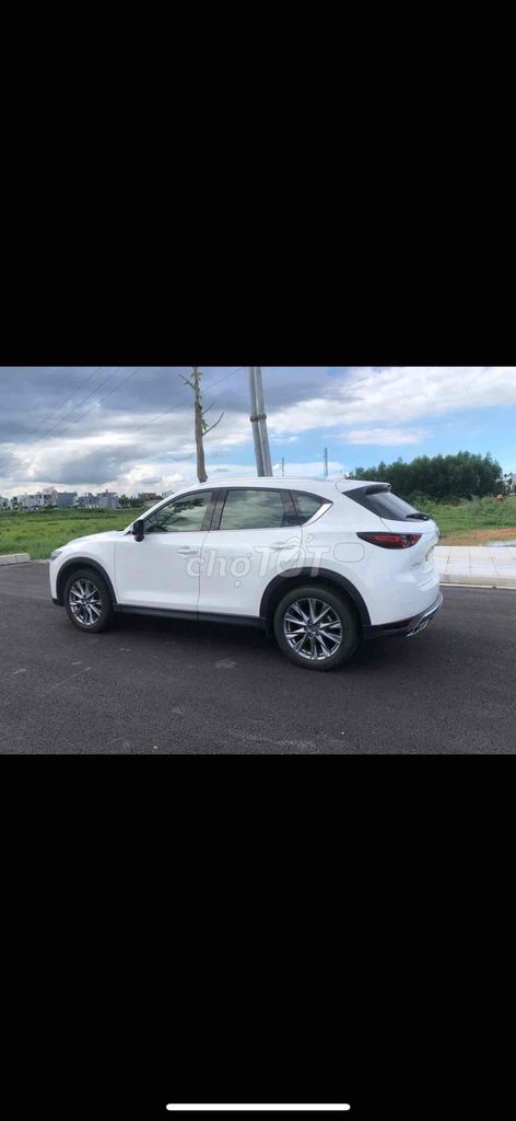 Mazda CX 5 2022 Premium - 280000 km