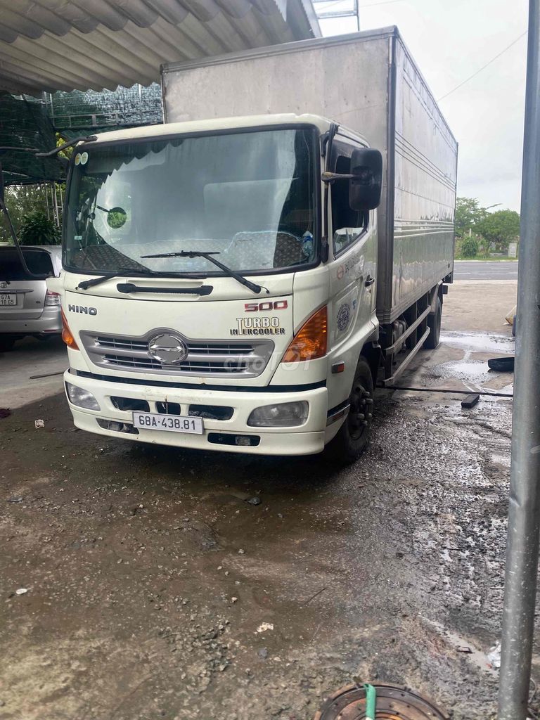 Cần bán xe tải Hino Fc500 thùng kín.. Mua bán Xe tải, xe ben tại Thành phố Long Xuyên An Giang được đăng bởi Mr Bá hình 3