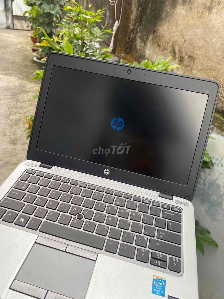 Hp 820 G2, i5 thế hệ 5, màn 12,5inch nhỏ gọn