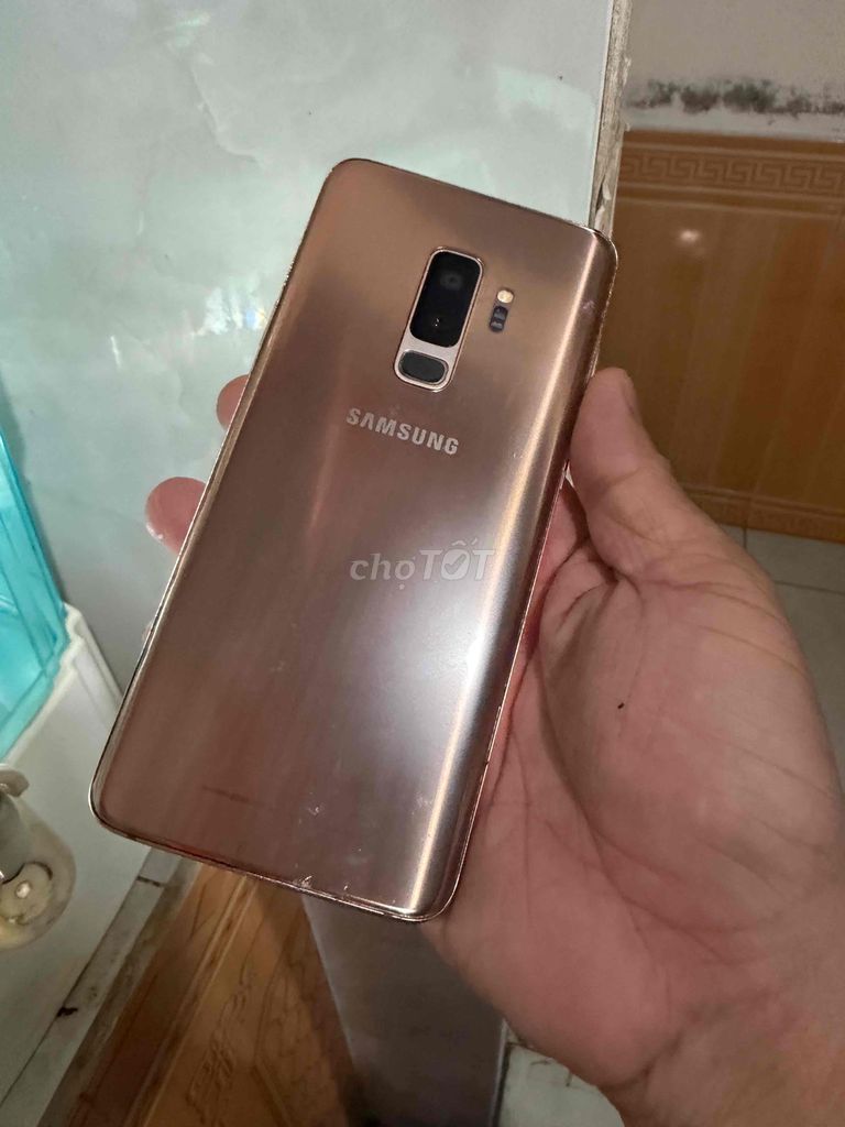 Samsung S9 Plus Việt Nam bản F. Mua bán Điện thoại tại Quận Cẩm Lệ Đà Nẵng được đăng bởi Mylinh hình 1