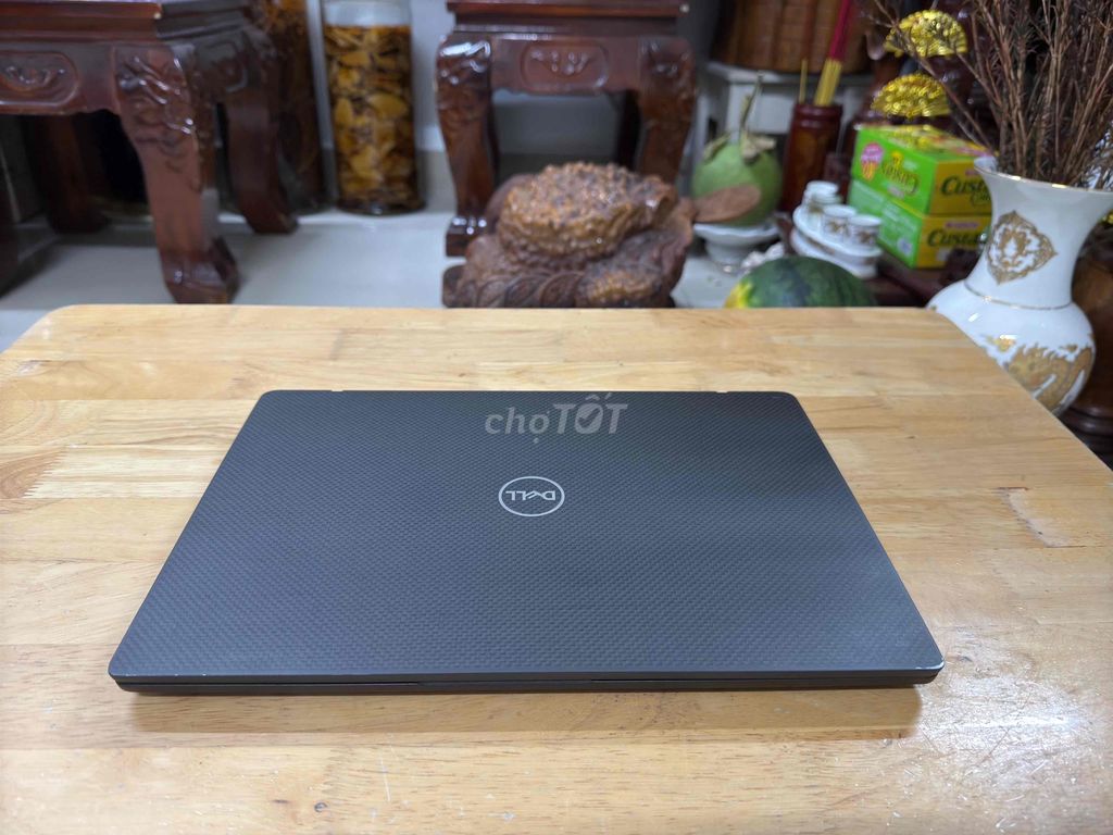 dell 7300 máy mỏng đẹp đáo ứng tốt công việc