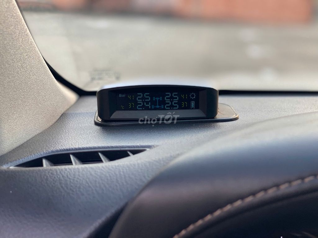 Toyota Fortuner 2019 2.8V 4x4 AT - 135000 km. Mua bán Ô tô tại Quận Bình Thạnh Tp Hồ Chí Minh được đăng bởi Toyota Sure hình 9