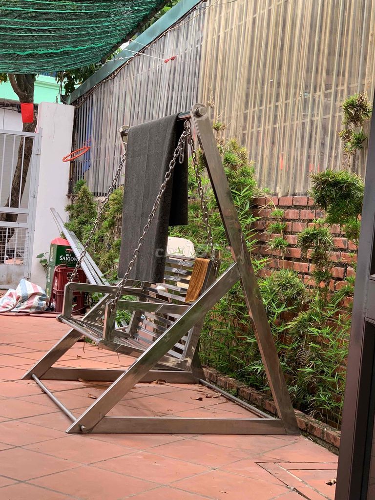 Thanh Lý Kệ Xích Đu. Mua bán Bàn ghế tại Quận Long Biên Hà Nội được đăng bởi Long Dinh hình 1