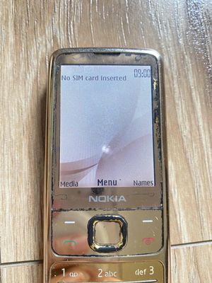 Nokia 6700c gold giá ve chai